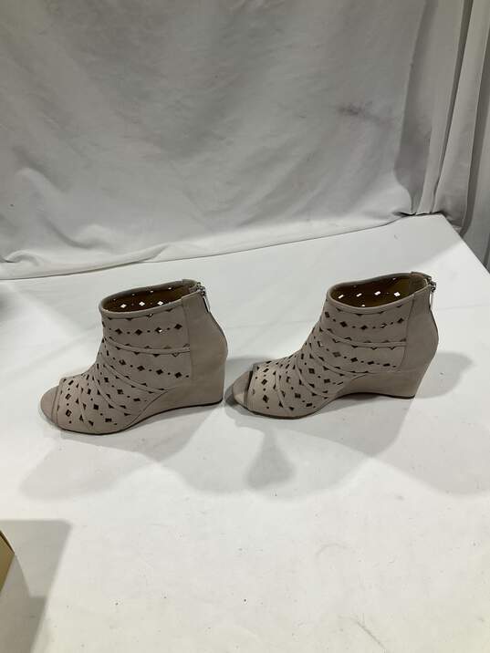 Women's Michael Kors Shoes image number 3