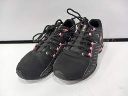 Women's Black & Pink Sneaker Shoes Size 9