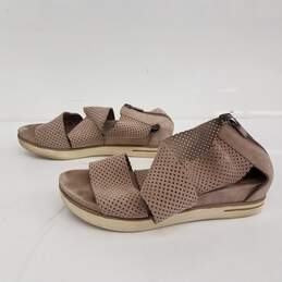 Eileen Fisher Beige Sport Sandals Size 8.5