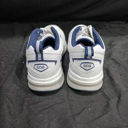Men's New Balance White w/Navy Sneakers Size 9.5 alternative image