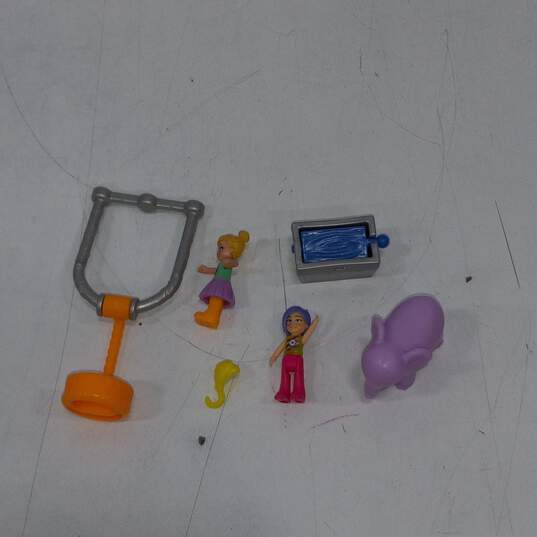 2 Polly Pockets image number 2