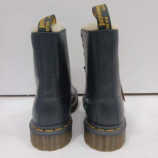 Women's Dr. Martens Black Air Wair Boots Size 6 image number 4