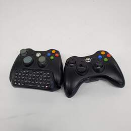 Set of 2 Wireless Xbox Controllers