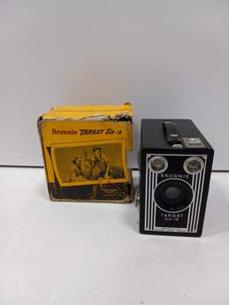 Vintage Kodak Brownie Target Six-16 Camera