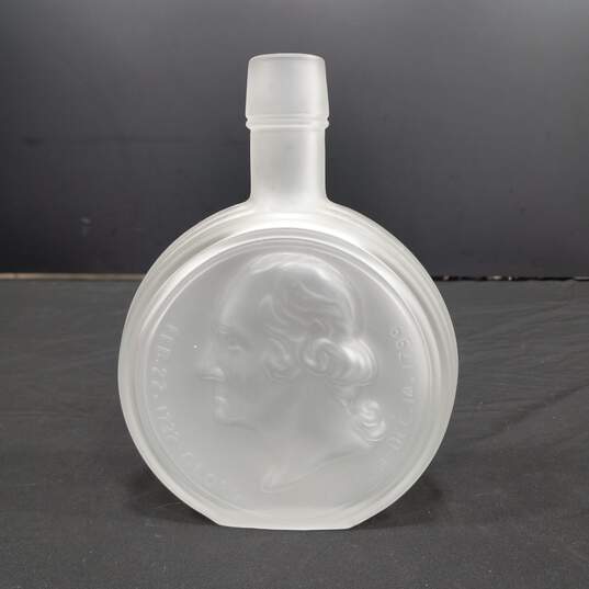 George Washington Commemorative Frosted Glass Decanter IOB image number 2