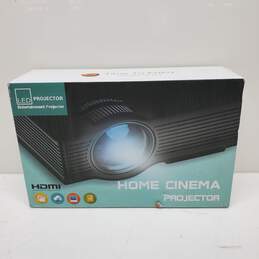 Erisan LED Projector HDMI Entertainment Projector IOB Untested