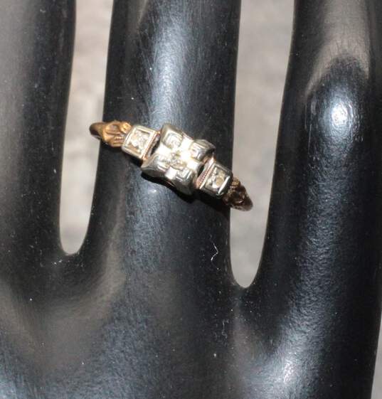Vintage 14K Yellow & White Gold Art Deco Diamond Ring Size 5.25 FOR REPAIR - 1.0g image number 1