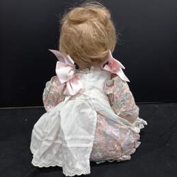 Vintage Hamilton Collection Connie Walser Derek Jessica Porcelain Doll alternative image