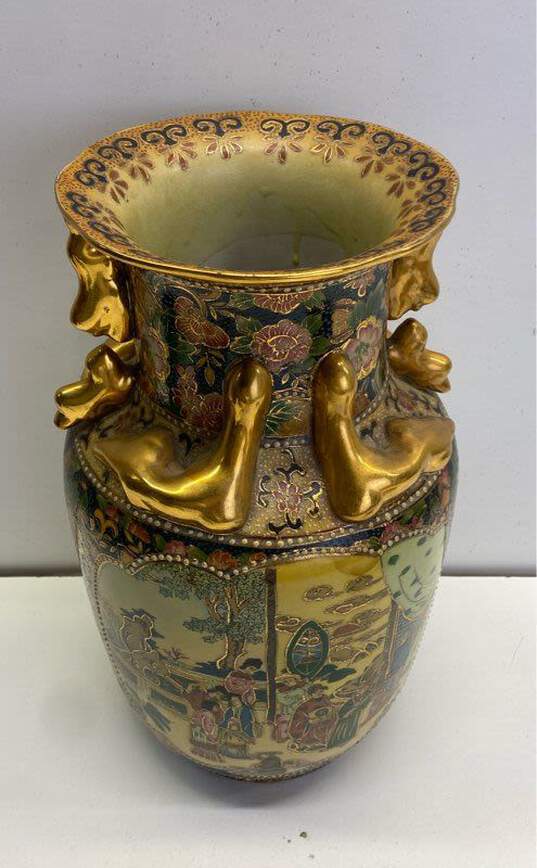 Oriental Vase 14 in Tall Satsuma Pottery Floor Vase image number 2