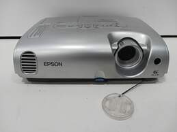 Epson Screen LCD Projector Model EMP-S3 alternative image