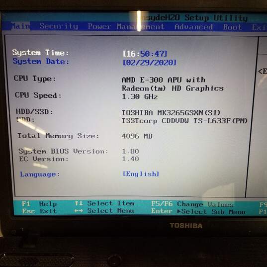 TOSHIBA Satellite C655D 15in Laptop AMD E-300 CPU 4GB RAM & HDD image number 9