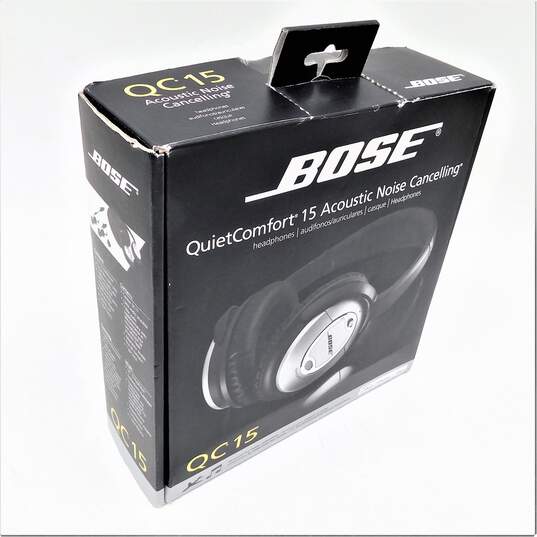 Bose Quiet Comfort 15 QC15 Noise Cancelling Headphones  with Case image number 8