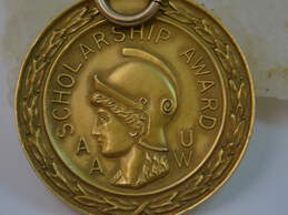 Vintage 10K Yellow Gold AAUW Scholarship Award Medal 13.8g