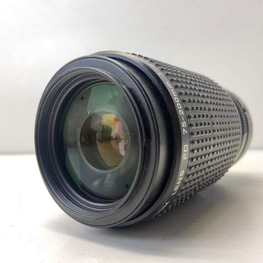 Canon Zoom FD 75-200MM 1:4.5 Camera Lens image number 1