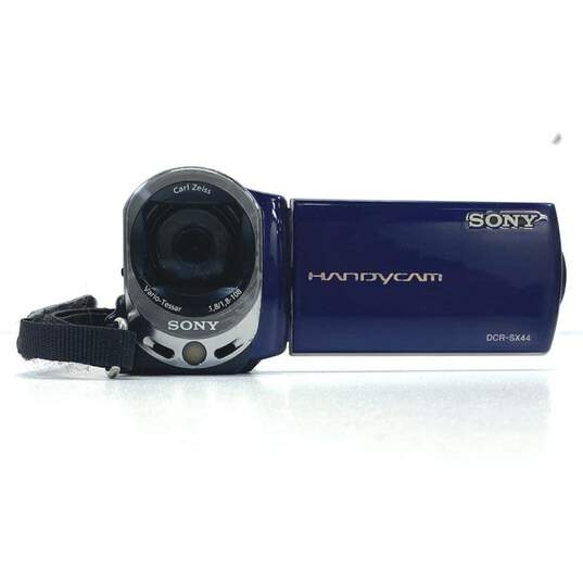 Sony Handycam DCR-SX44 4GB Camcorder image number 2
