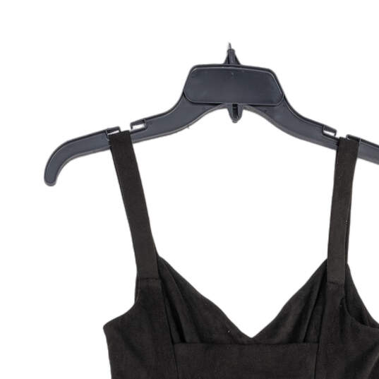 Womens Black V-Neck Sleeveless Cropped One Piece Jumpsuit Size 0 image number 4