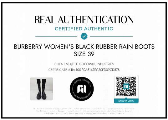 AUTHENTICATED WMN'S BURBERRY RUBBER RAIN BOOTS EURO SZ 39 image number 2