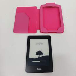 Amazon Kindle Paperwhite 7th Gen w/ Pink Case alternative image