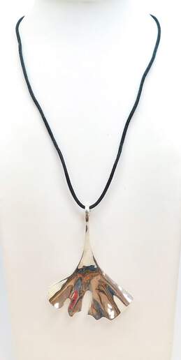 Designer Robert Lee Morris 925 Gingko Leaf Pendant Cord Necklace 18.7g