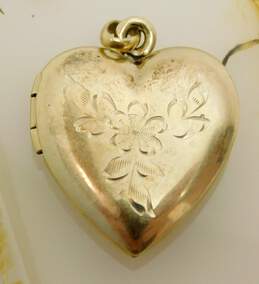 14K Yellow Gold Etched Flower & Leaves Heart Locket Pendant 4.7g