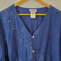 Vintage Componix Women's Blue Floral Linen Shirt in Size 3x alternative image