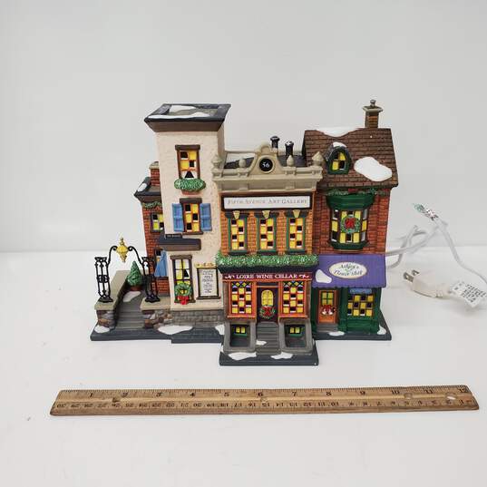 Department 56 5th Avenue Christmas In the City Shops / Untested image number 2