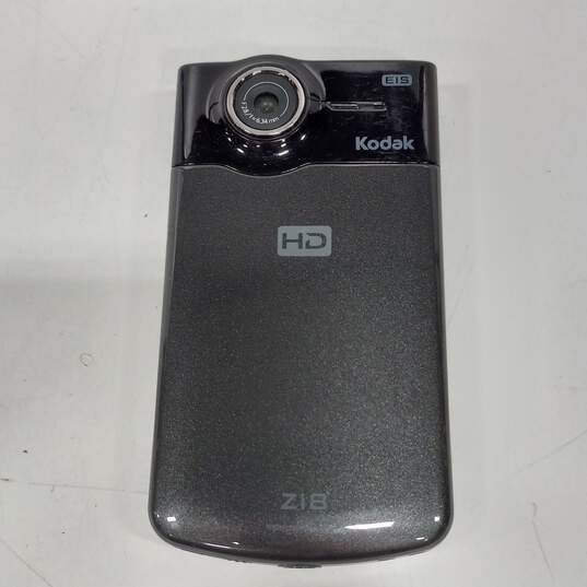 Kodak Z18 Pocket Video Camera image number 1