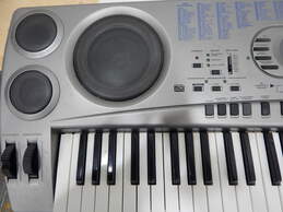 Casio Brand WK-1630 Model Electronic Keyboard/Piano w/ Power Adapter alternative image