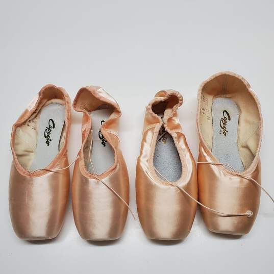 2 Pairs of Capezio Ballet Shoes Size 9M/9W #197 image number 2