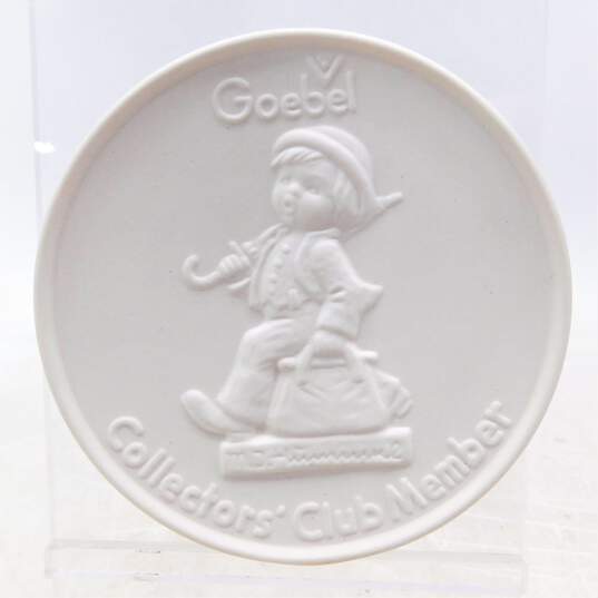 VTG Goebel Hummel Figurines Brother Merry Wanderer & Singing Lesson w/ Medallion image number 13
