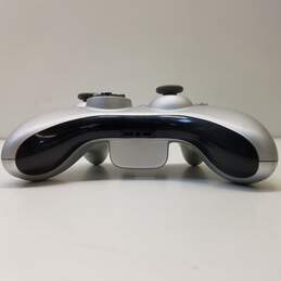 Microsoft Xbox 360 controller - Silver alternative image