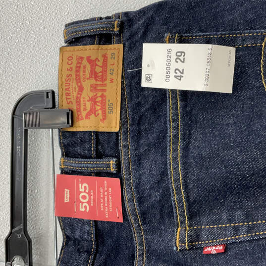NWT Mens 505 Blue Dark Wash Extra Room In Thigh Straight Leg Jeans Sz 42x29 image number 5