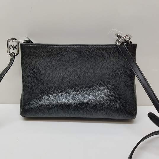 Michael Kors Black Leather Trisha Crossbody Bag image number 2