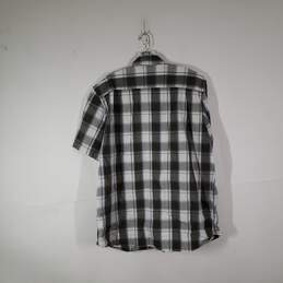 Mens Plaid Short Sleeve Chest Pockets Collared Button-Up Shirt Size XL alternative image