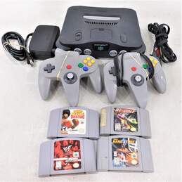 Nintendo 64 w/ 4 games