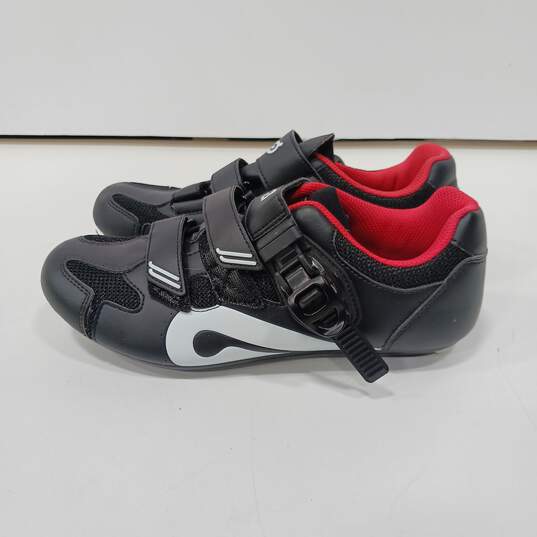 Peloton Unisex Black Leather Cycling Shoes Size 40 image number 3