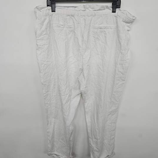 New York & Company SOHO White Pants image number 2