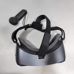 Samsung Gear VR Headset w/ Controller alternative image