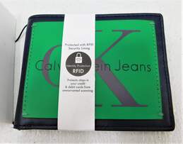 Calvin Klein Jeans Men's Medium Blue/green Leather Bifold Wallets alternative image