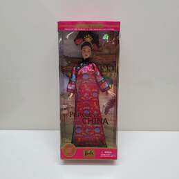 Mattel Dolls of the World Princess of China Barbie Doll 2001 IOB