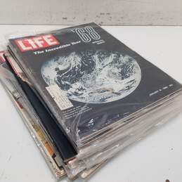 Lot of 10 Vintage Life Magazines from the 60s