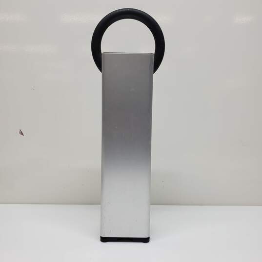 Bang and Olufsen Beosound 3 (TURNS ON) image number 1