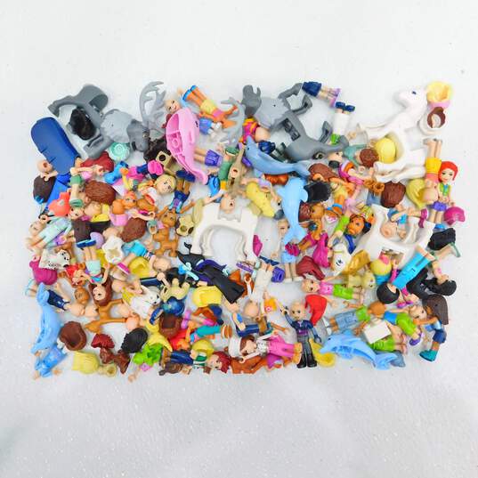 10.3 oz. LEGO Friends Minifigures Bulk Lot image number 1