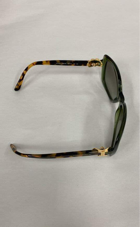 Tory Burch Green Sunglasses - Size One Size image number 5
