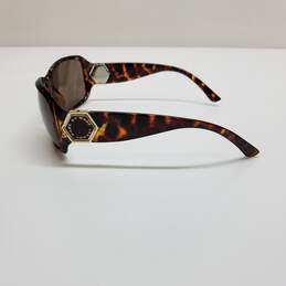 AUTHENTICATED Marc by Marc Jacobs Rectangular Brown Tort Sunglasses alternative image