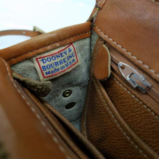 Dooney & Bourke Vintage Ivory Leather Crossbody Bag image number 7