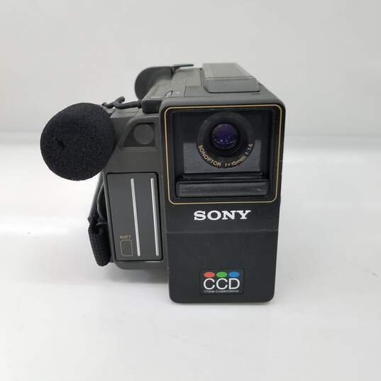 Sony CCD-M8u Video 8 Camcorder Untested P/R image number 2