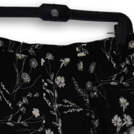 Womens Black White Floral Elastic Waist Pull-On A-Line Skirt Size Large image number 3
