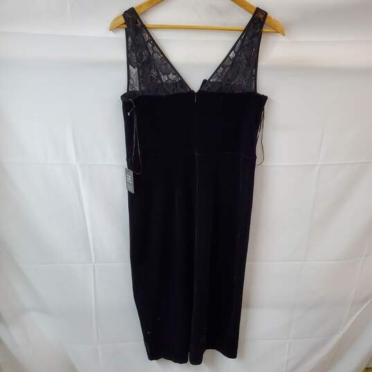 Express Black Velvet Lace Dress Size Medium with Tags image number 4