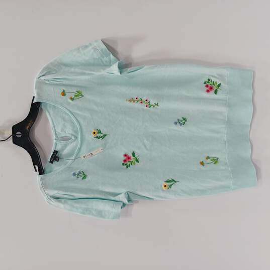 Talbots Blue/Green Short Sleeve Floral Embroidered Shirt Women's Size Small NWT image number 1